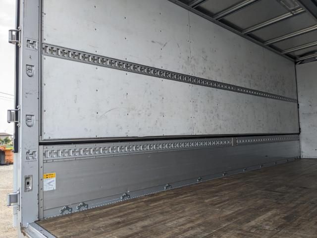 MITSUBISHI FUSOU FIGHTER 2015 Image 31