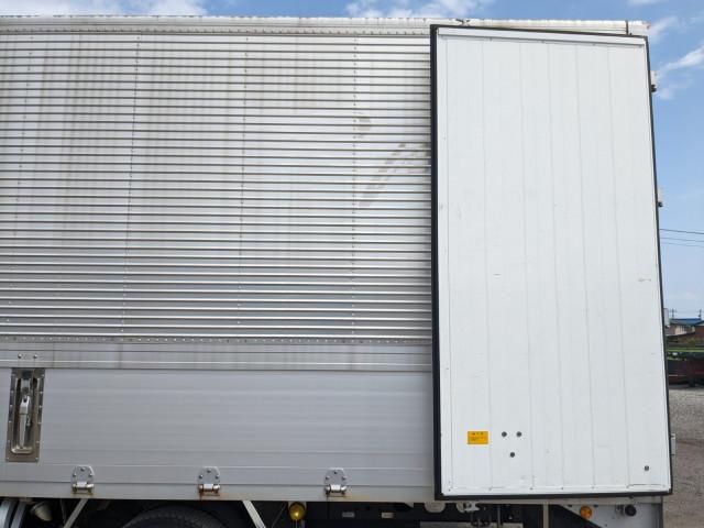 MITSUBISHI FUSOU FIGHTER 2015 Image 31