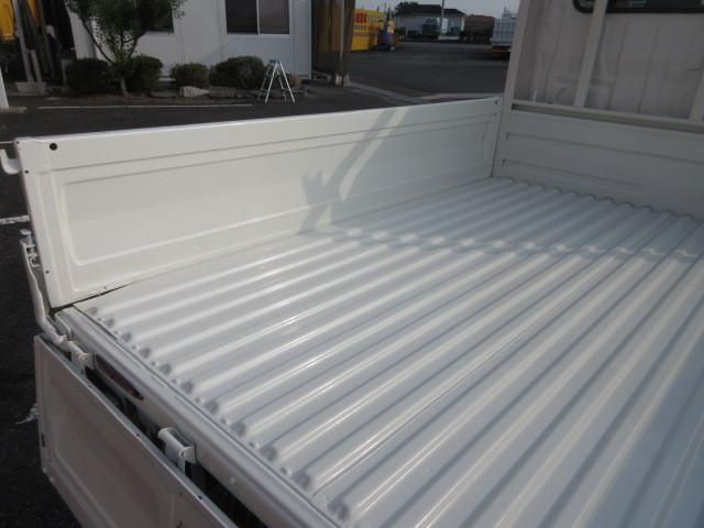 TOYOTA DYNA 2017 Image 31