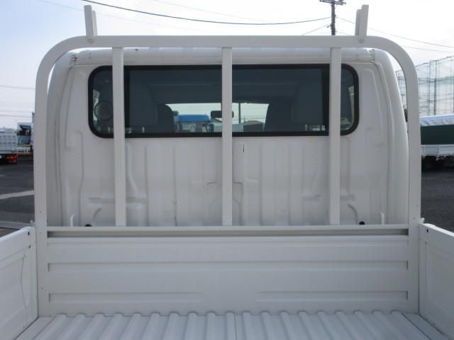 TOYOTA DYNA 2017 Image 31