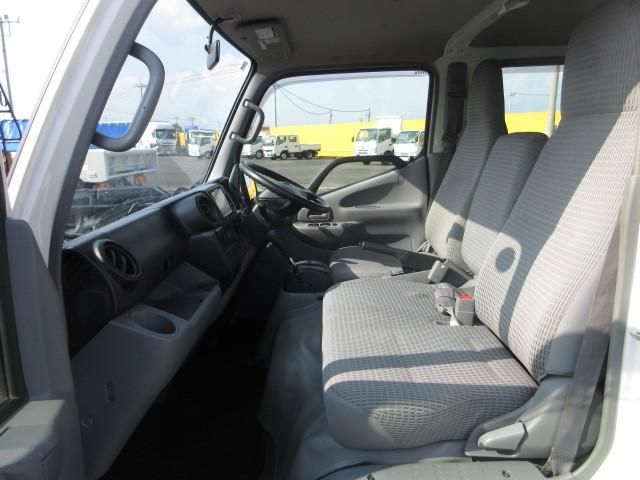 TOYOTA DYNA 2017 Image 31