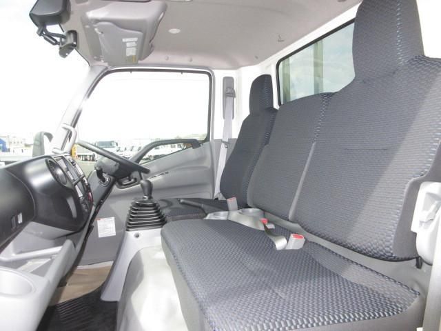 HINO DUTRO 2025 Image 31