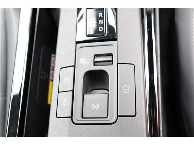 TOYOTA PRIUS 2023 Image 31