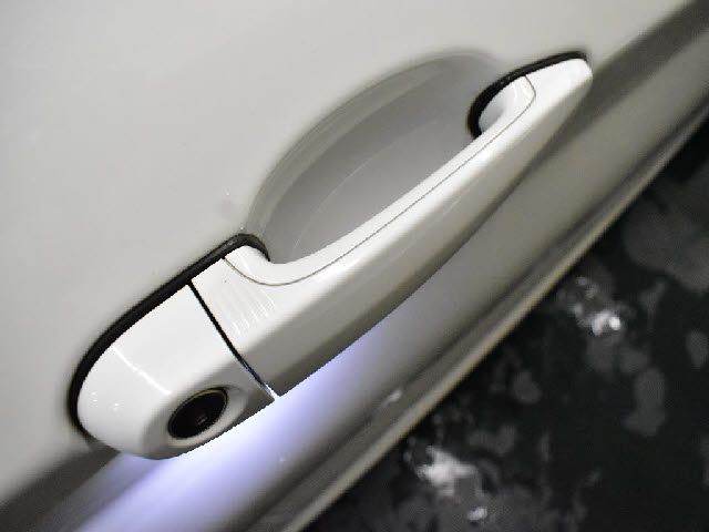 BMW M2 COUPE 2020 Image 31