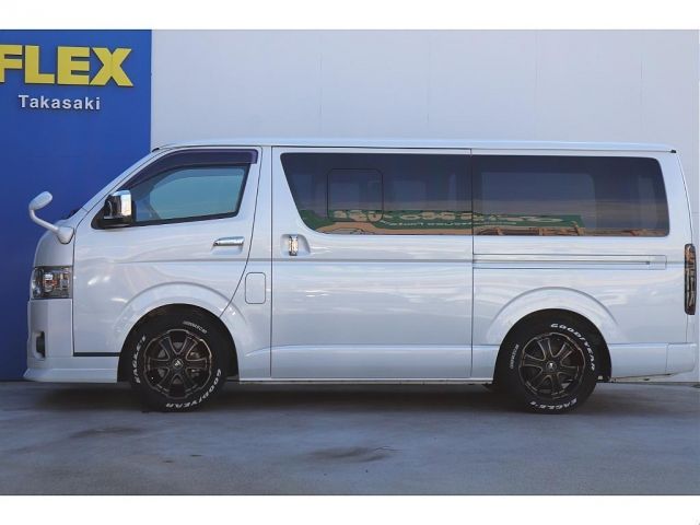 TOYOTA HIACE VAN 2WD 2020 Image 31