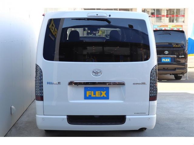 TOYOTA HIACE VAN 2WD 2020 Image 31