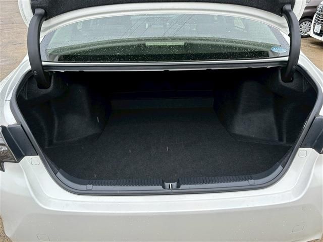 TOYOTA MARK X 2019 Image 31