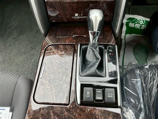 TOYOTA MARK X 2019 Image 31