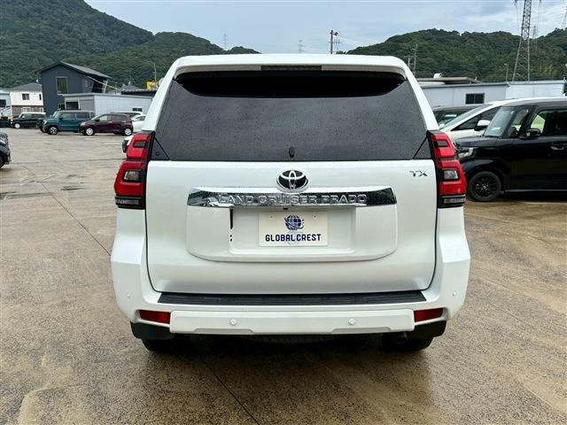 TOYOTA LANDCRUISER PRADO 2022 Image 31
