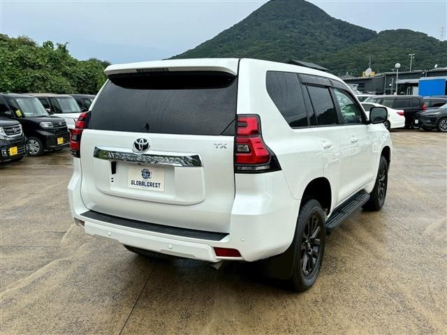 TOYOTA LANDCRUISER PRADO 2022 Image 31