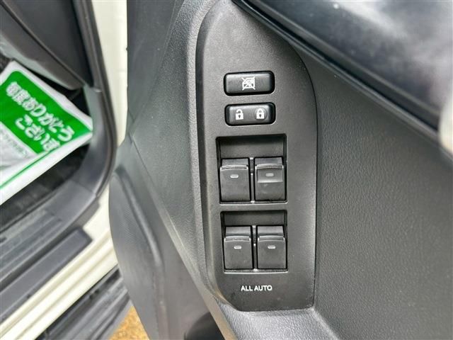 TOYOTA LANDCRUISER PRADO 2022 Image 31