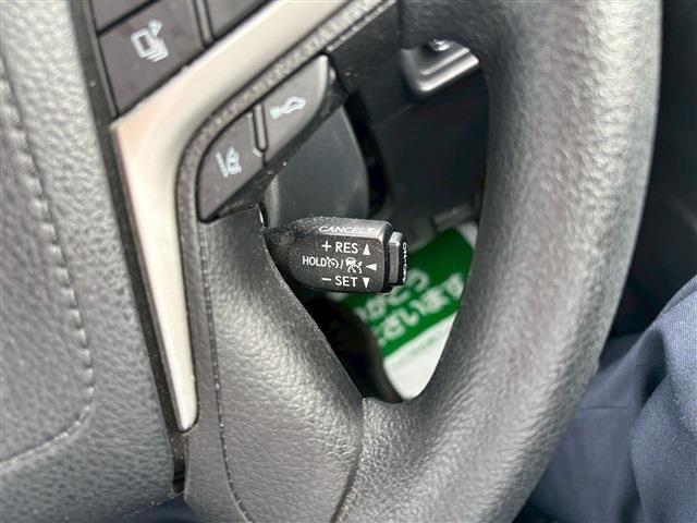 TOYOTA LANDCRUISER PRADO 2022 Image 31