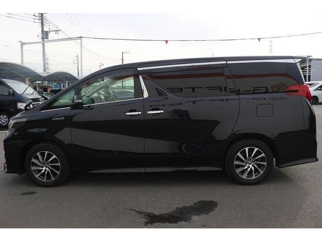 TOYOTA ALPHARD HYBRID 4WD 2017 Image 31