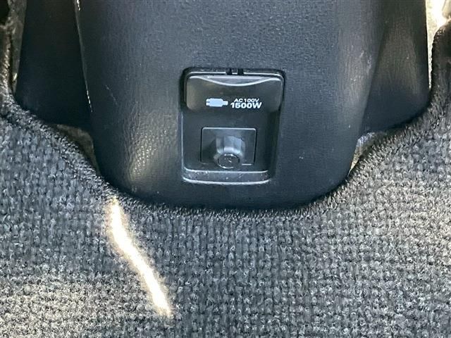 TOYOTA AQUA 2023 Image 31