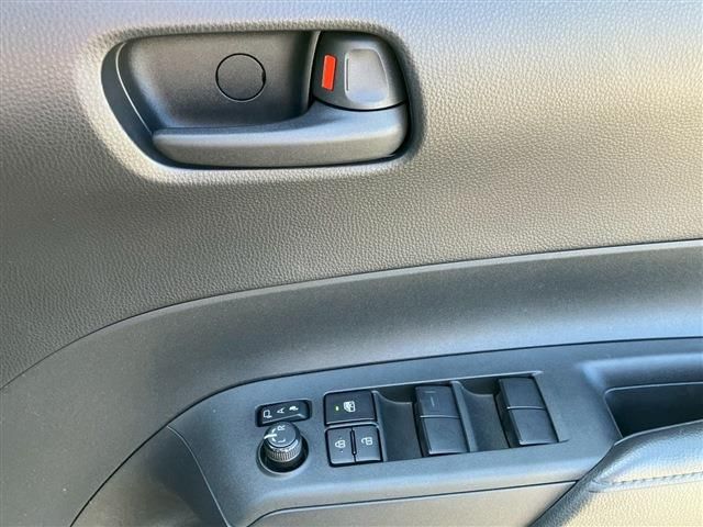 TOYOTA AQUA 2023 Image 31