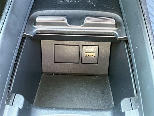 TOYOTA AQUA 2023 Image 31