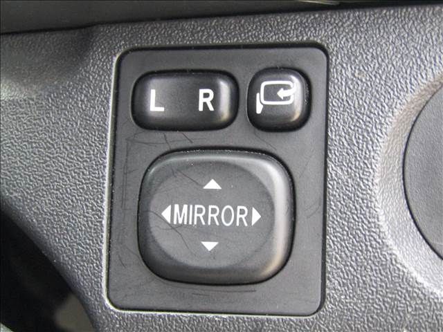 TOYOTA HIACE WAGON 2014 Image 31