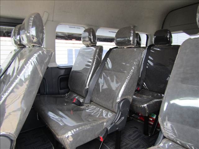 TOYOTA HIACE WAGON 2014 Image 31