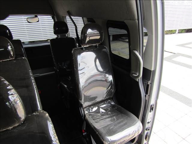 TOYOTA HIACE WAGON 2014 Image 31