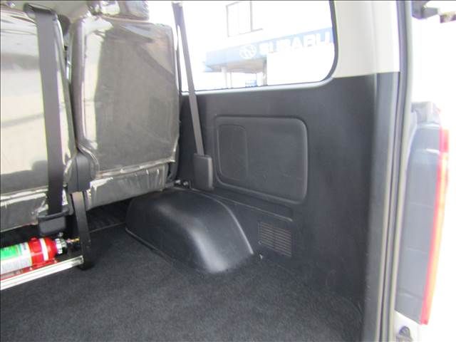 TOYOTA HIACE WAGON 2014 Image 31