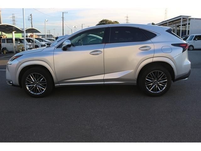 TOYOTA LEXUS NX200T 2015 Image 31
