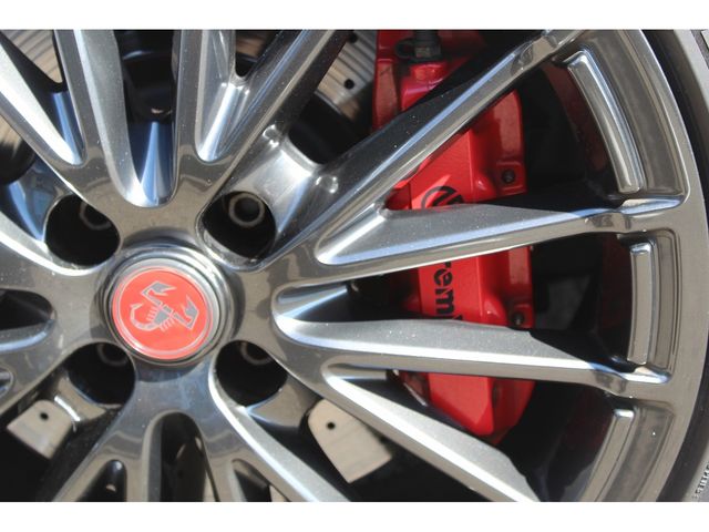 FIAT ABARTH 595 2021 Image 31