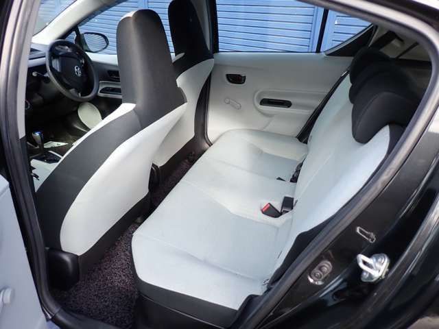 TOYOTA AQUA 2012 Image 31