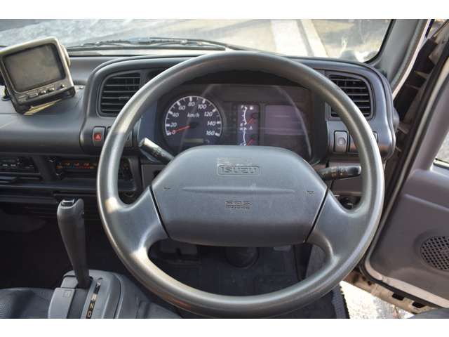 ISUZU ELF 2005 Image 31