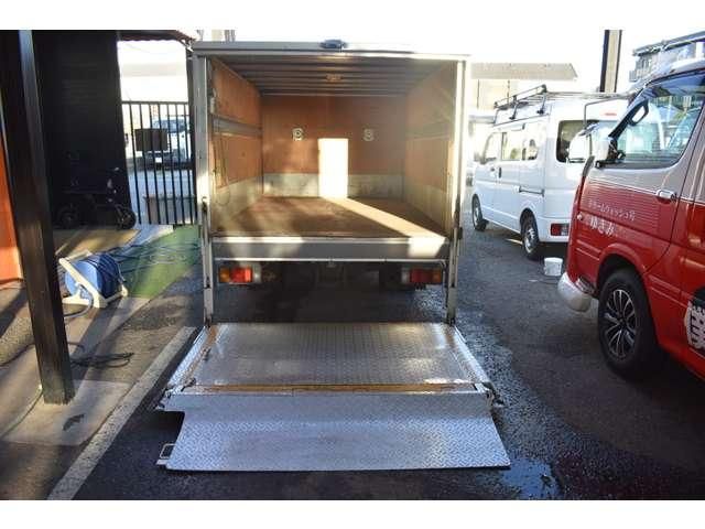 ISUZU ELF 2005 Image 31