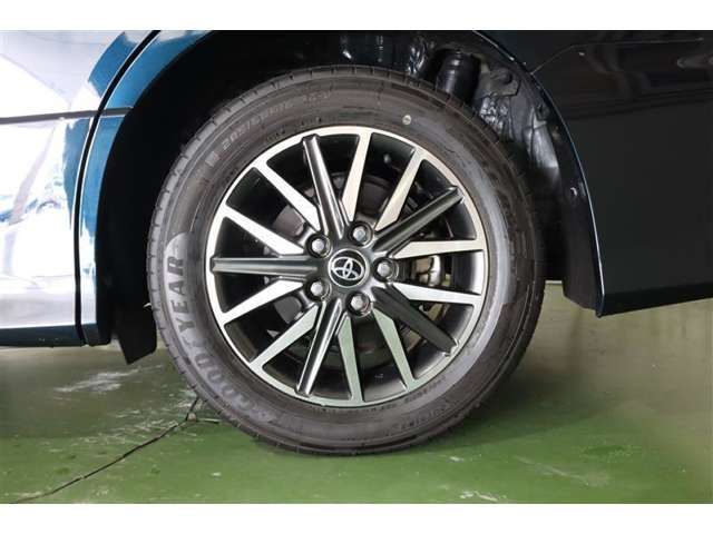 TOYOTA VOXY 2017 Image 31