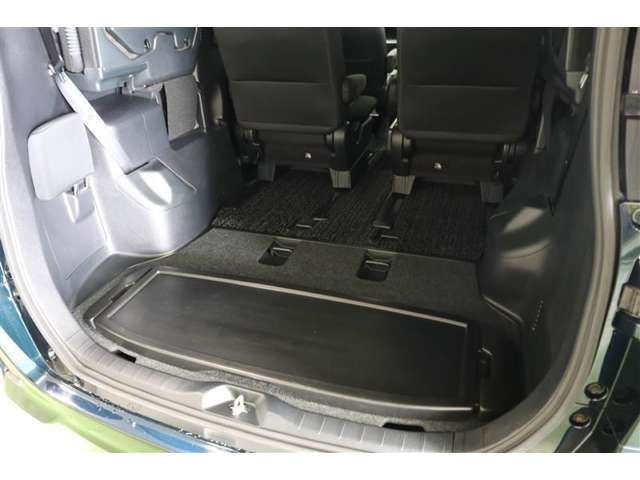 TOYOTA VOXY 2017 Image 31