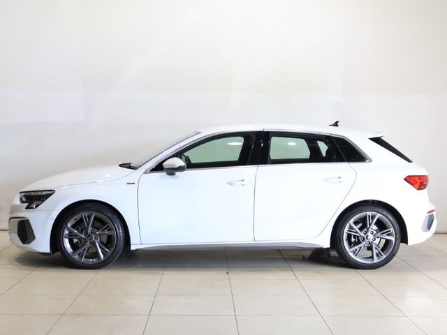 AUDI A3 SPORTBACK 2023 Image 31