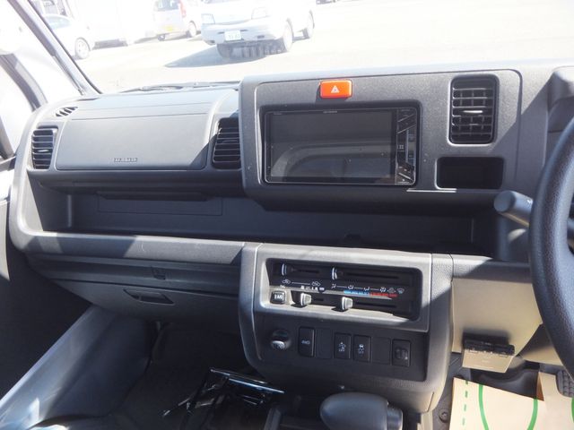 SUBARU SAMBAR TRUCK 4WD 2019 Image 31