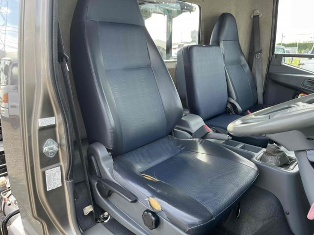 MITSUBISHI FUSOU FIGHTER 2016 Image 31