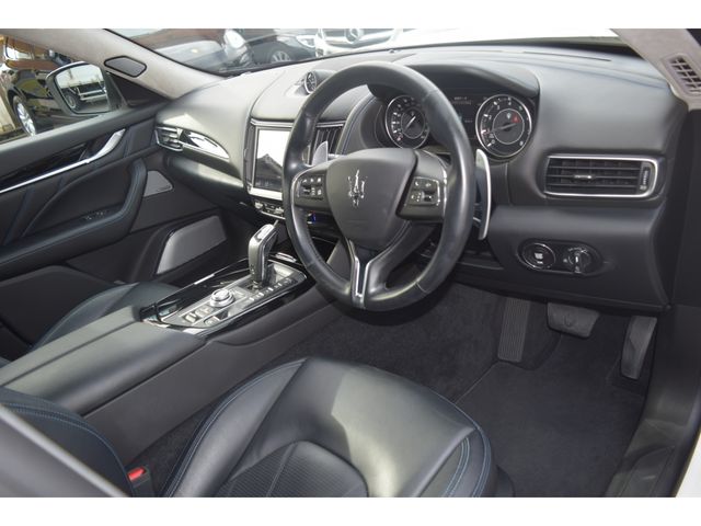 MASERATI LEVANTE 2022 Image 31