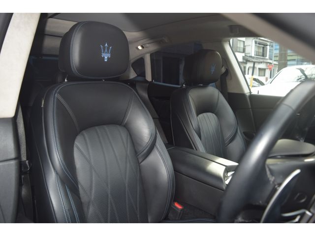 MASERATI LEVANTE 2022 Image 31