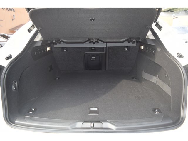 MASERATI LEVANTE 2022 Image 31