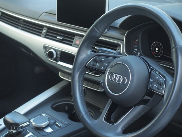 AUDI A4 AVANT 2018 Image 31