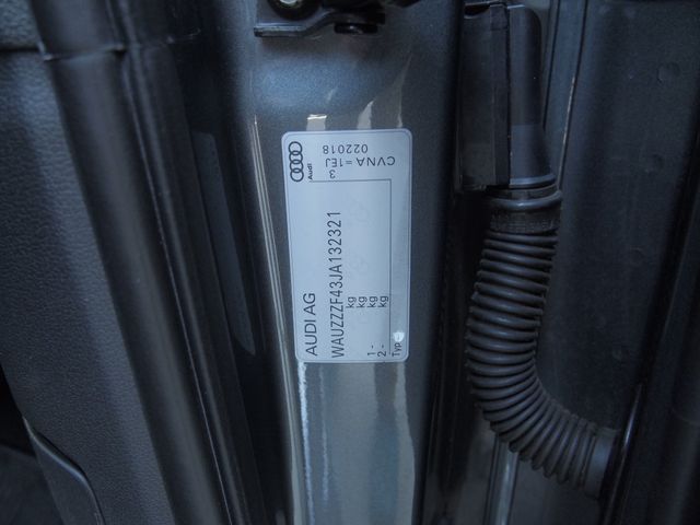 AUDI A4 AVANT 2018 Image 31