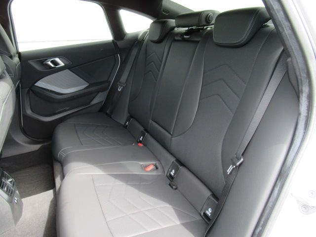 BMW 2SERIES GRAN COU 2025 Image 31