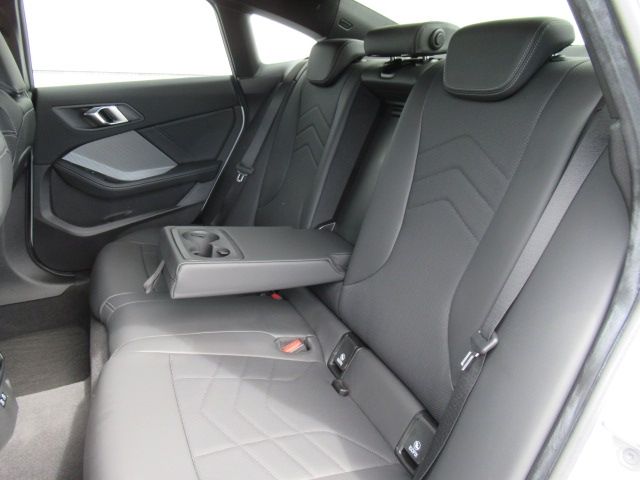 BMW 2SERIES GRAN COU 2025 Image 31