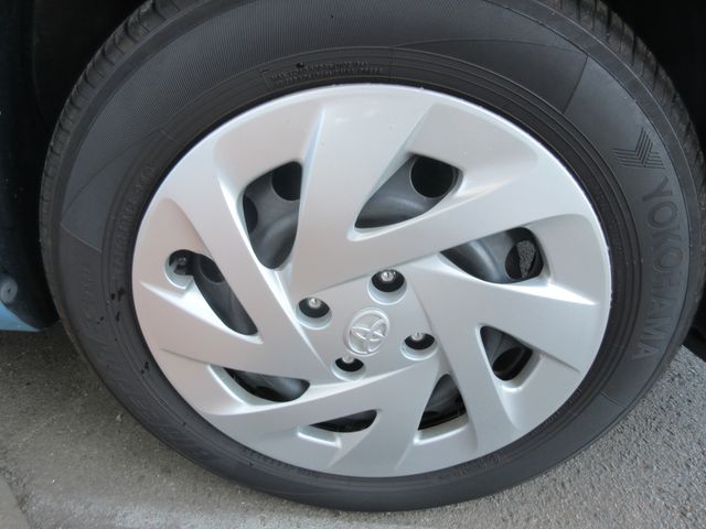 TOYOTA AQUA 2017 Image 31