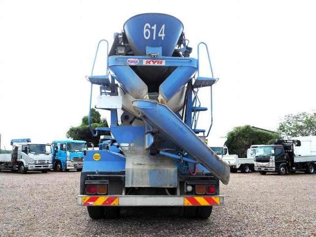 ISUZU GIGA 2013 Image 31