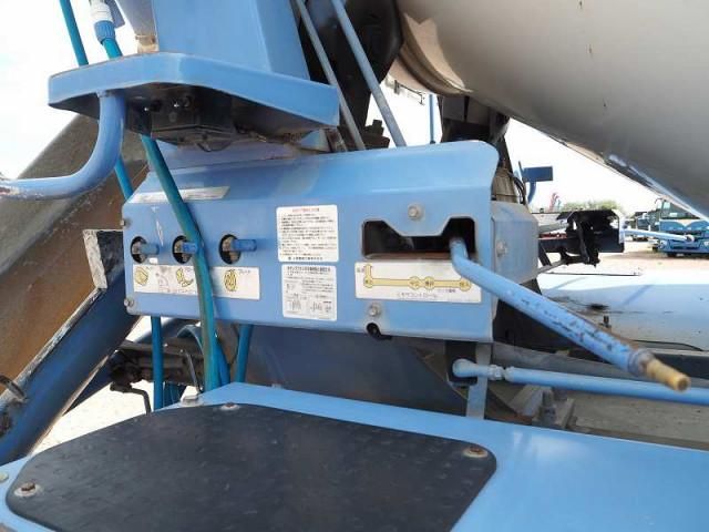 ISUZU GIGA 2013 Image 31