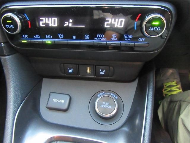 TOYOTA GR YARIS 2023 Image 31