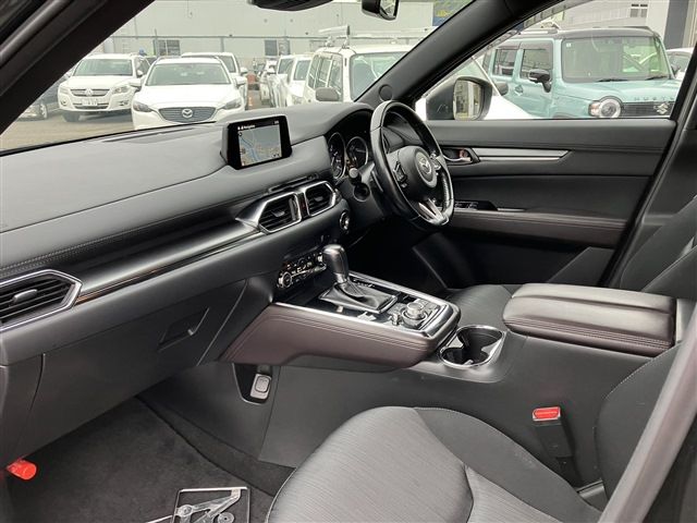 MAZDA CX-8 4WD 2018 Image 31