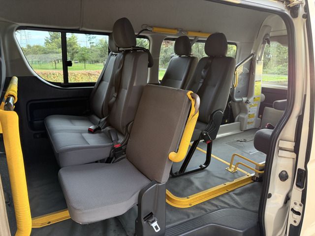 TOYOTA HIACE VAN 4WD 2011 Image 31