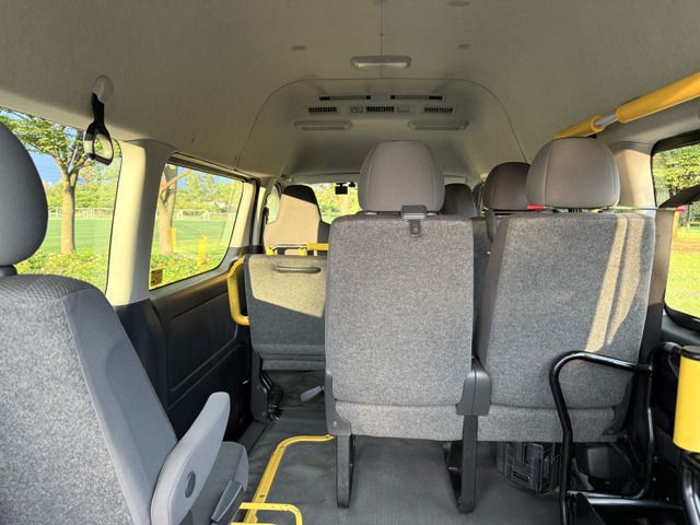 TOYOTA HIACE VAN 4WD 2011 Image 31