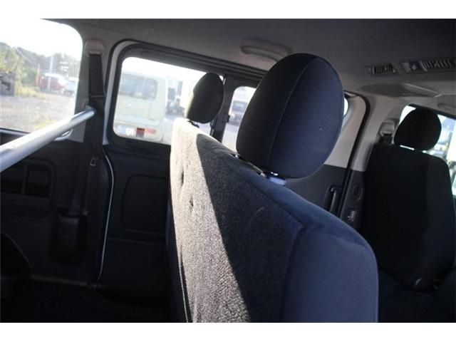 TOYOTA HIACE VAN 2WD 2022 Image 31