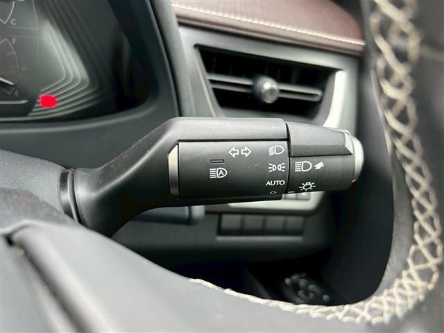 TOYOTA LEXUS UX200 2018 Image 31